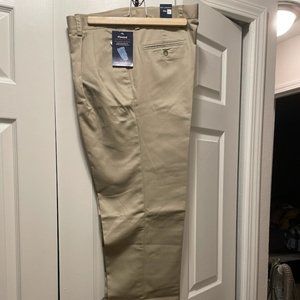 Port Authority® Pleated Chino Pant (NWT)